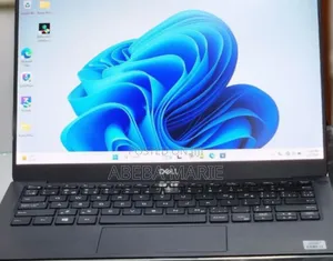 New Laptop Dell XPS 13 8GB Intel Core I7 SSD 512GB