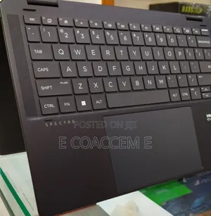 New Laptop HP Spectre X360 32GB Intel Core Ultra 7 SSD 2T
