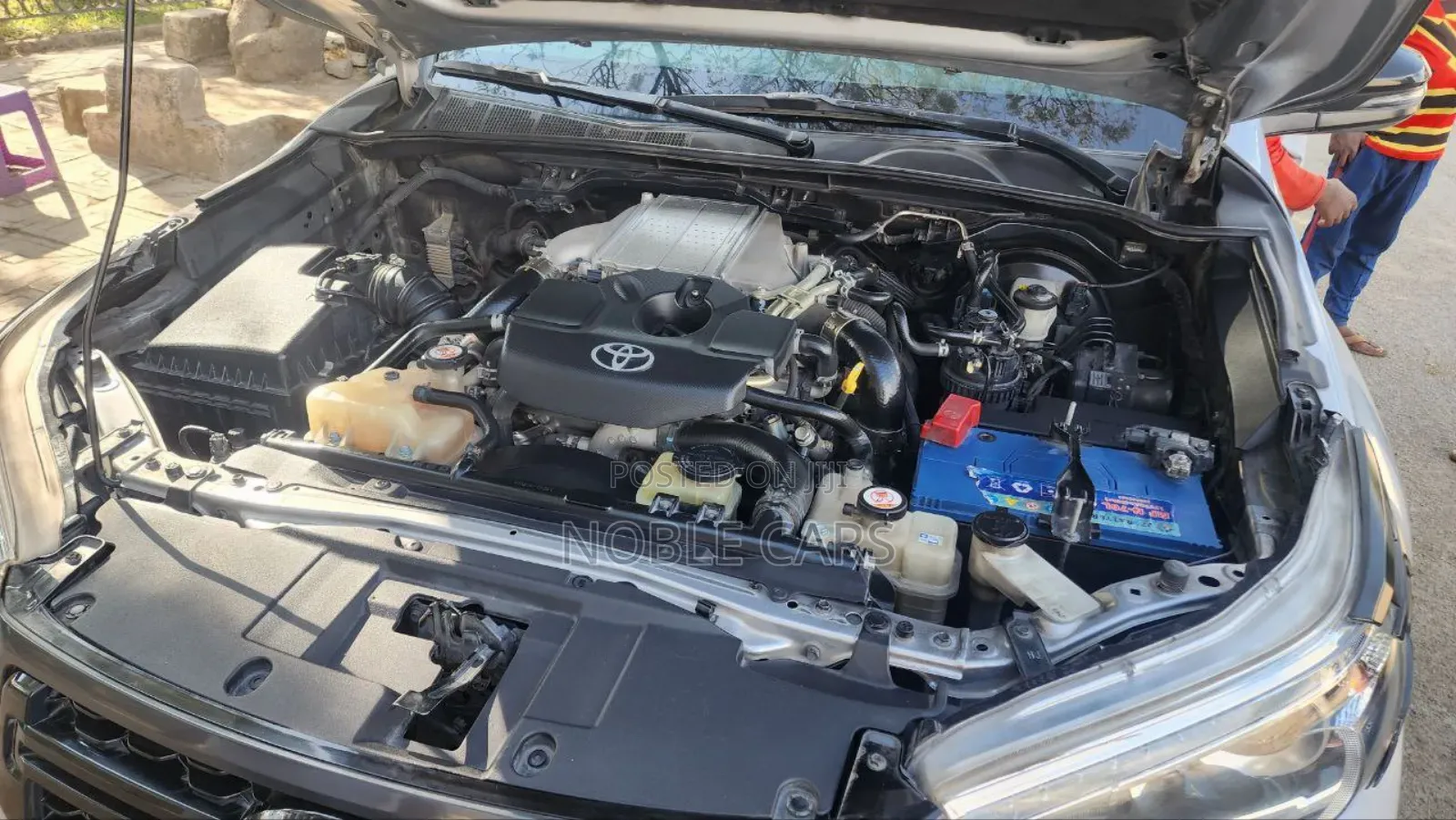 Toyota Hilux 2021 Silver