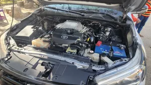 Toyota Hilux 2021 Silver