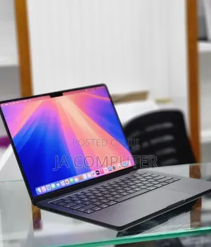 New Apple MacBook Pro 2024 M4 14-Inch 16GB Apple M4 Pro SSD 512GB