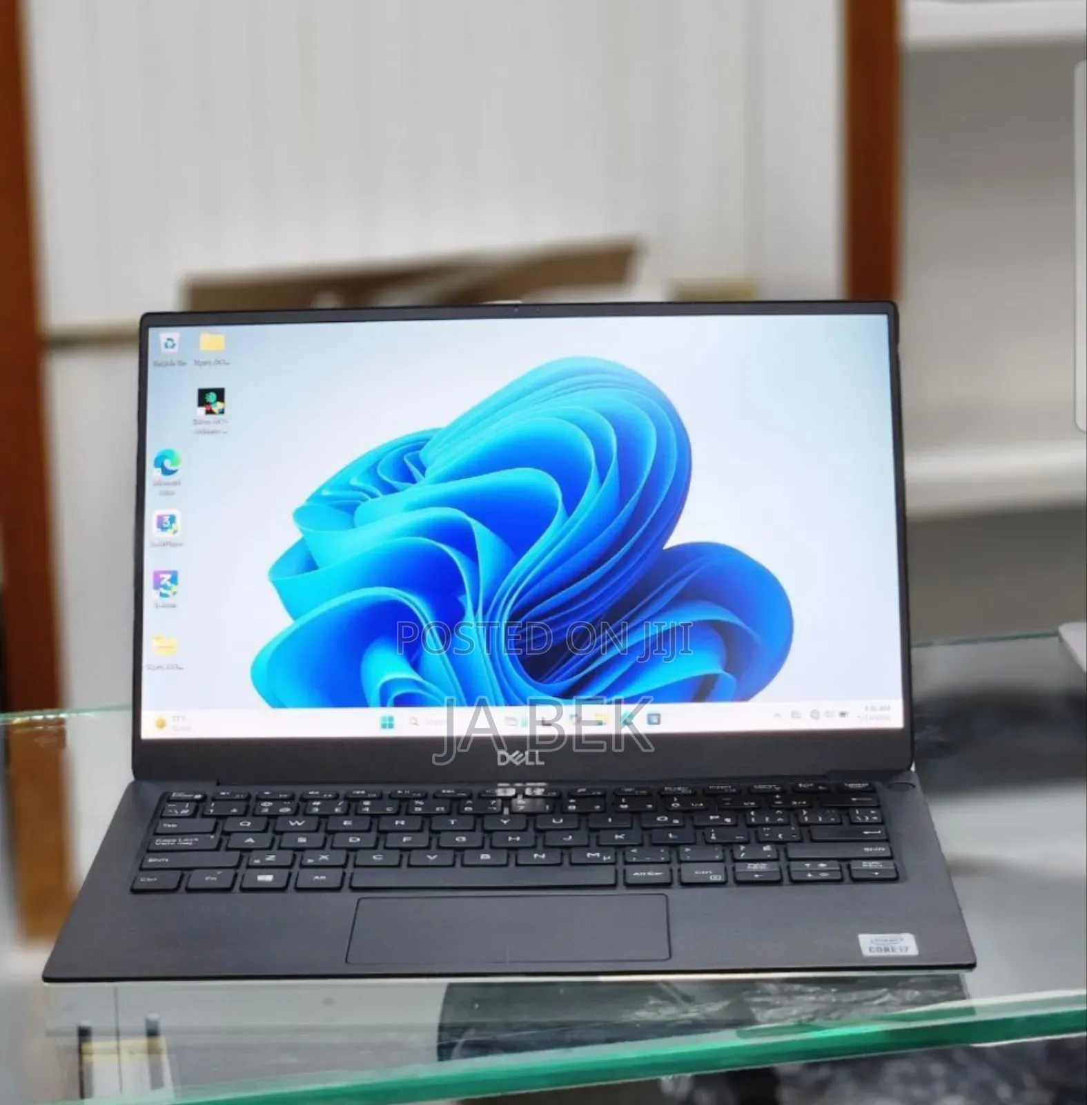 New Laptop Dell XPS 13 8GB Intel Core I7 SSD 512GB