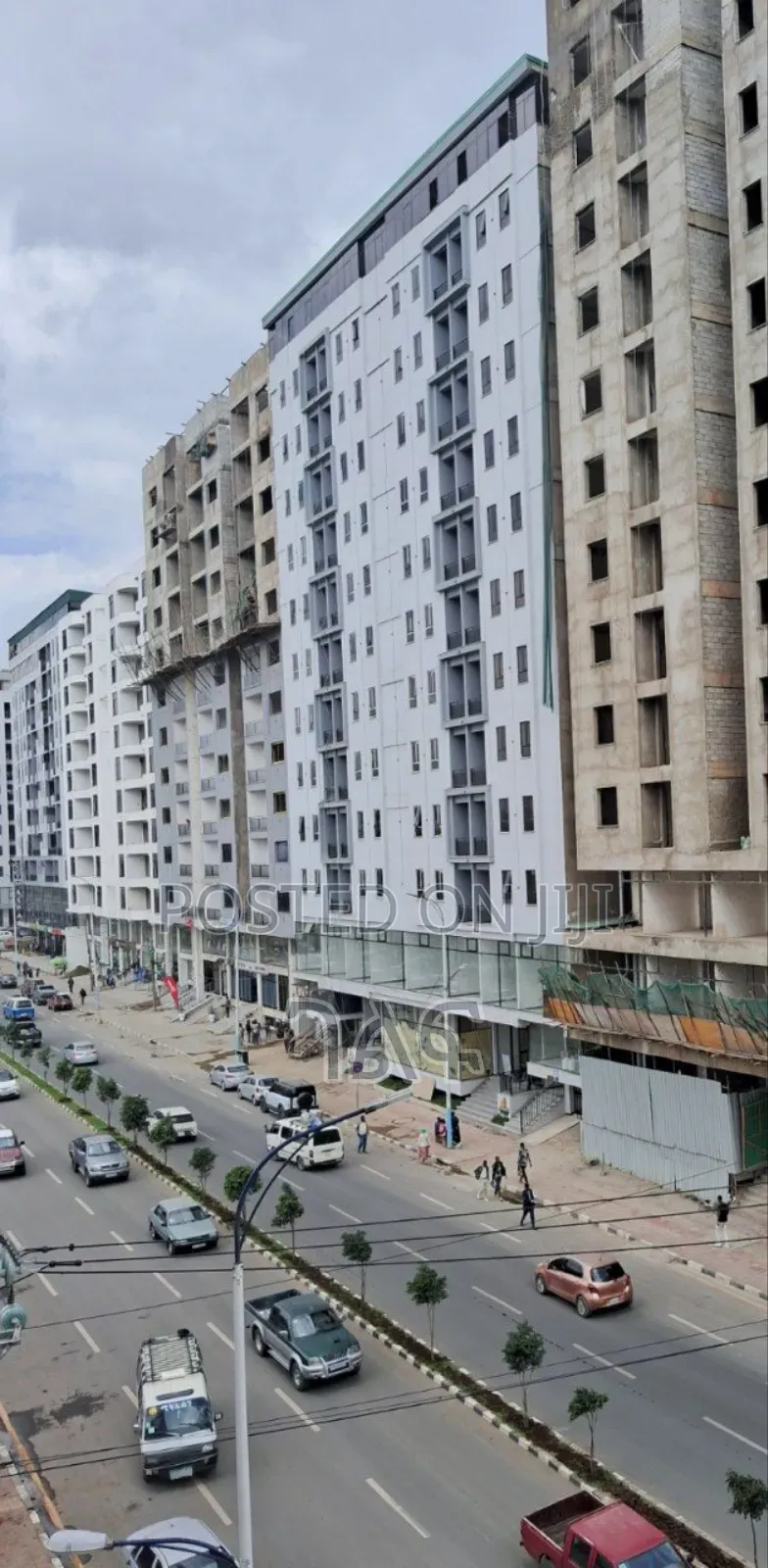 በቦሌ ቡልቡላ 93 ማዞሪያ 100% የተጠናቀቁ ሱቆች ሽያጭ