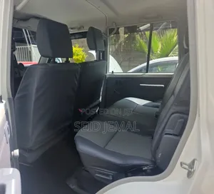 Toyota Hilux 2020 White