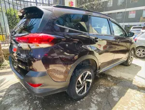 Toyota Rush 2021 Purple