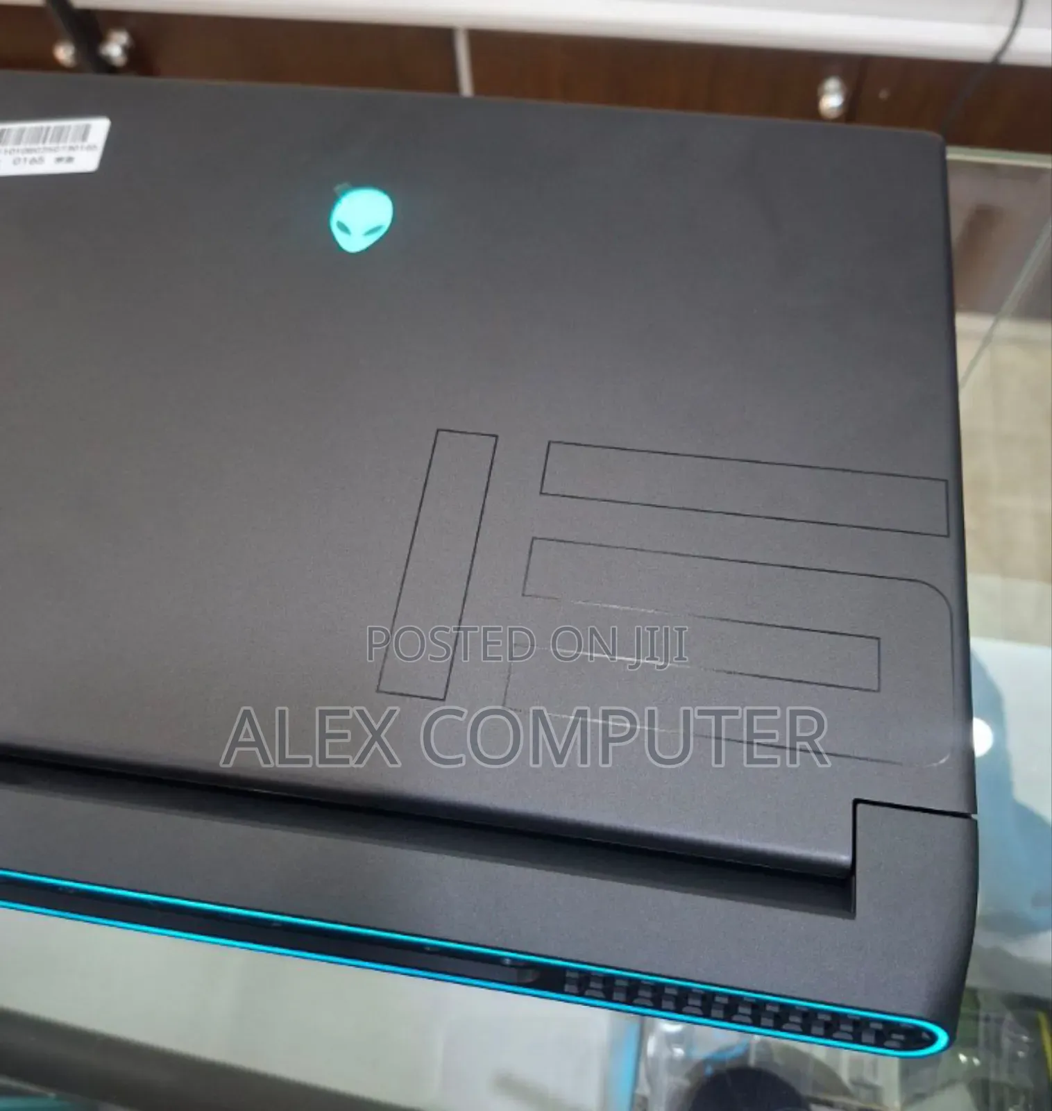 New Laptop Alienware M15 r3 32GB Intel Core i9 SSD 1T