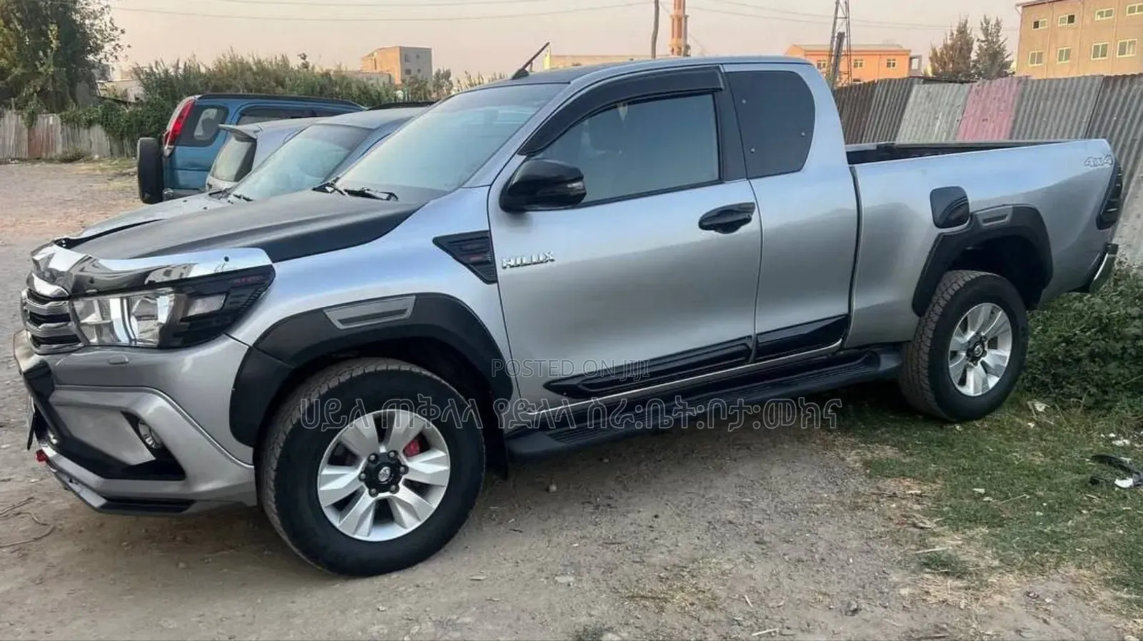 Toyota Hilux 2020 Gold