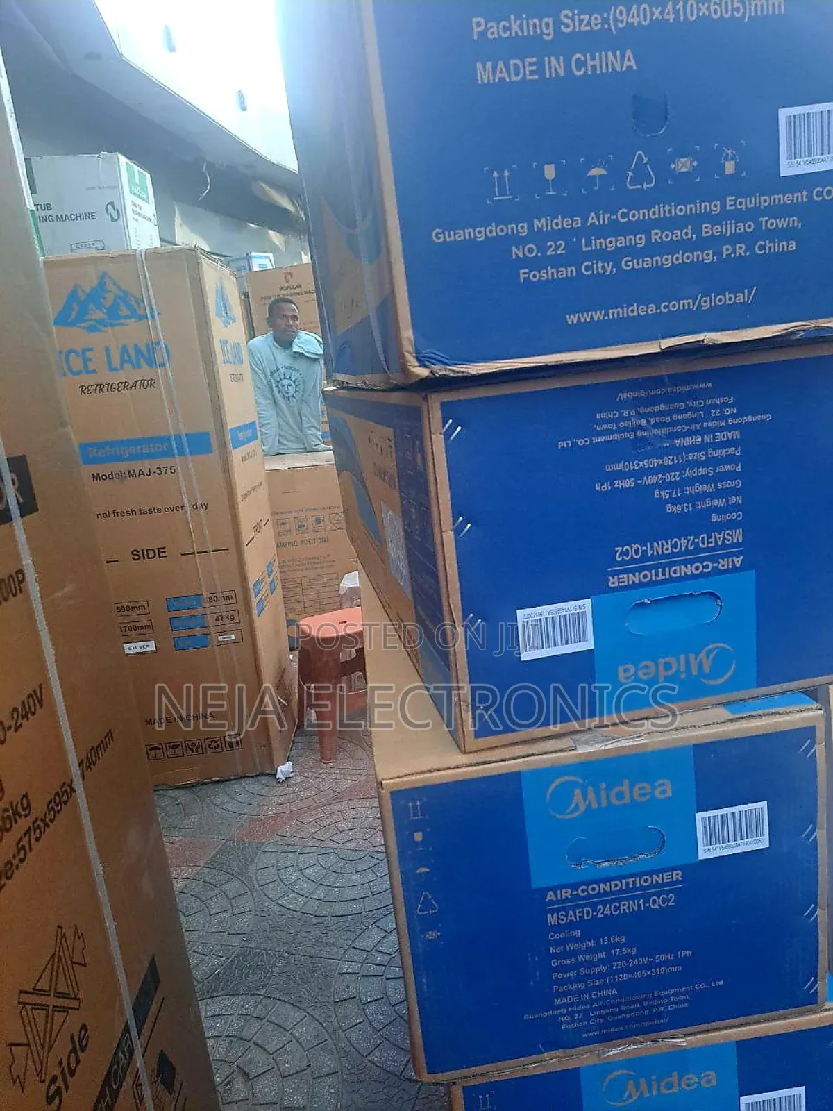 Midea Air Conditioners 24000btu Deliver