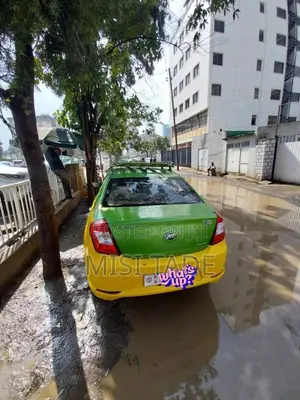 Lifan 530 1.3 2016 Yellow