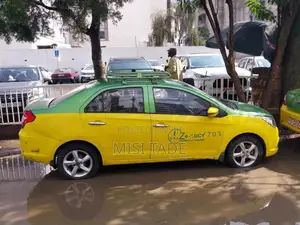 Lifan 530 1.3 2016 Yellow