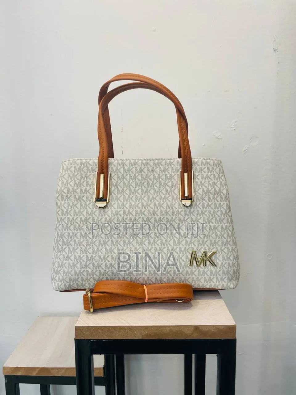 Women’S Handbags