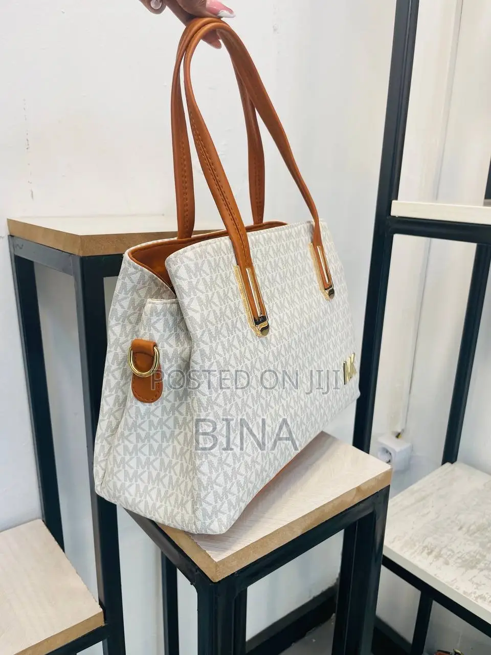 Women’S Handbags