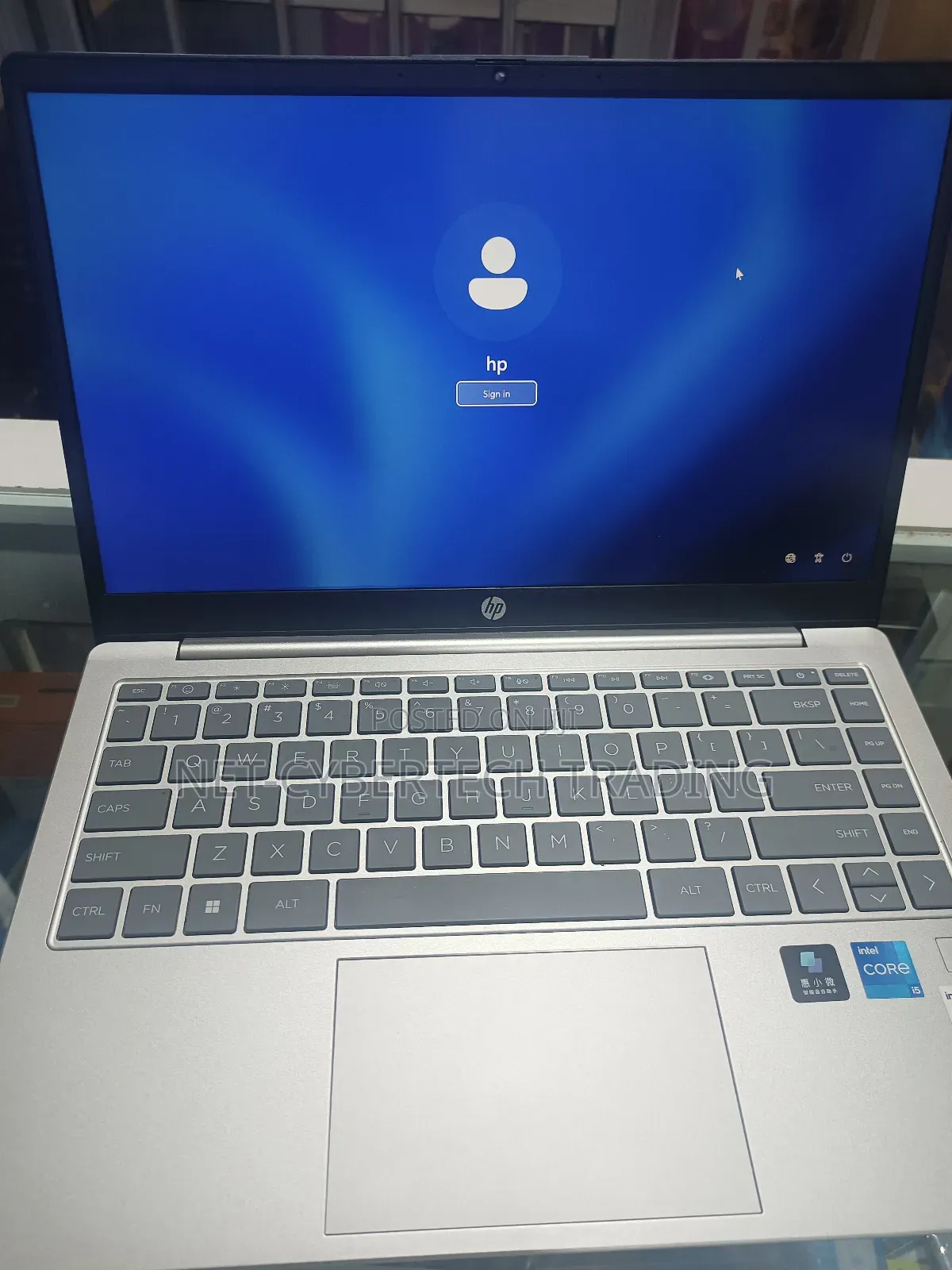 New Laptop HP 14-Dq1025cl 8GB Intel Core I5 SSD 512GB