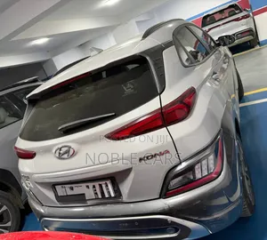 Hyundai Kona 2021 White