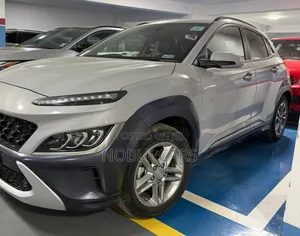 Hyundai Kona 2021 White