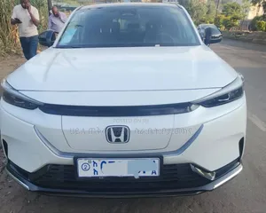 Honda e:NS1 2023 Off white