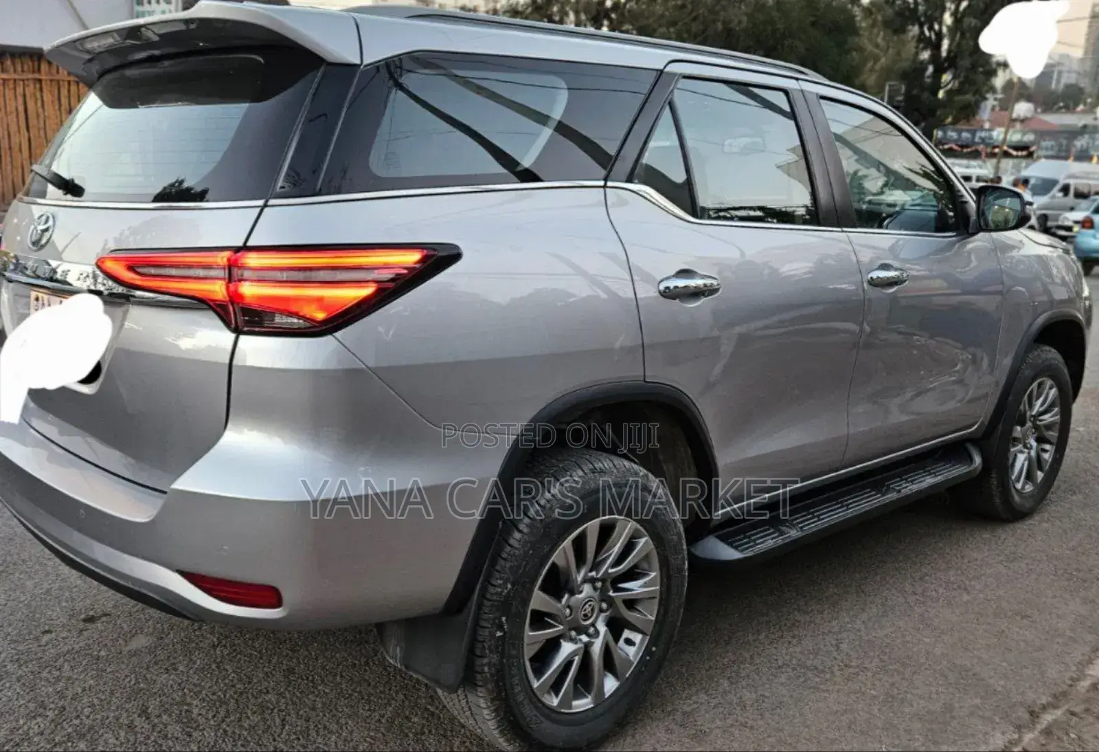 Toyota Fortuner 2023