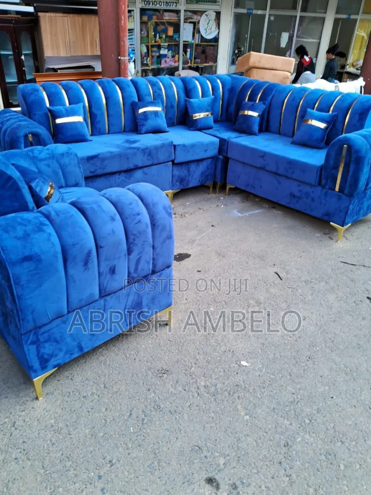 '' Vip Brand ' ዉበቱ ለኛ ይተውትb New Sofa Blue Color Free Delivery Aa