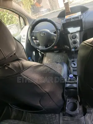 Toyota Yaris 1.3 HB T3 Spirit 2007 Silver