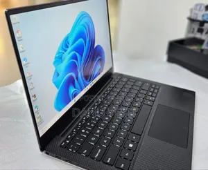 New Laptop Dell XPS 13 8GB Intel Core I5 SSD 512GB