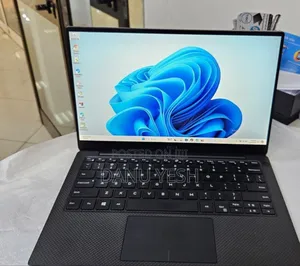 New Laptop Dell XPS 13 8GB Intel Core I5 SSD 512GB