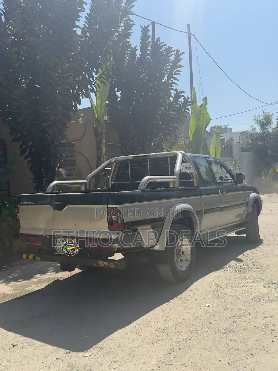 Mitsubishi L200 2004 Green