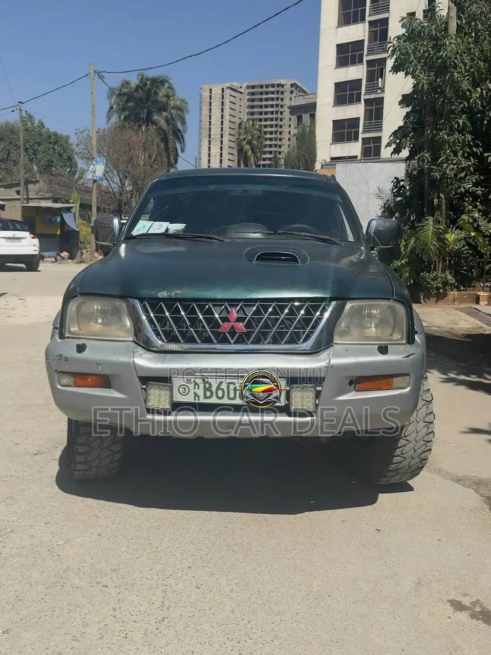 Mitsubishi L200 2004 Green