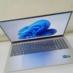 New Laptop Dell Inspiron 15 16GB Intel Core I5 SSD 512GB