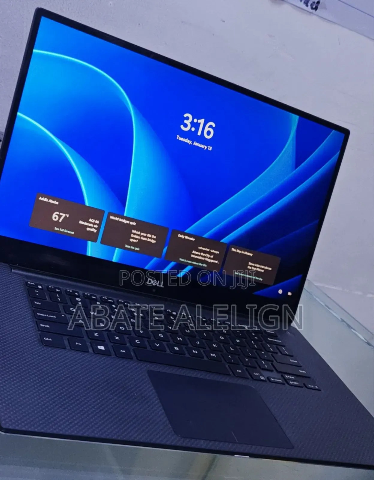 New Laptop Dell Precision 15 3520 16GB Intel Core I7 SSD 512GB