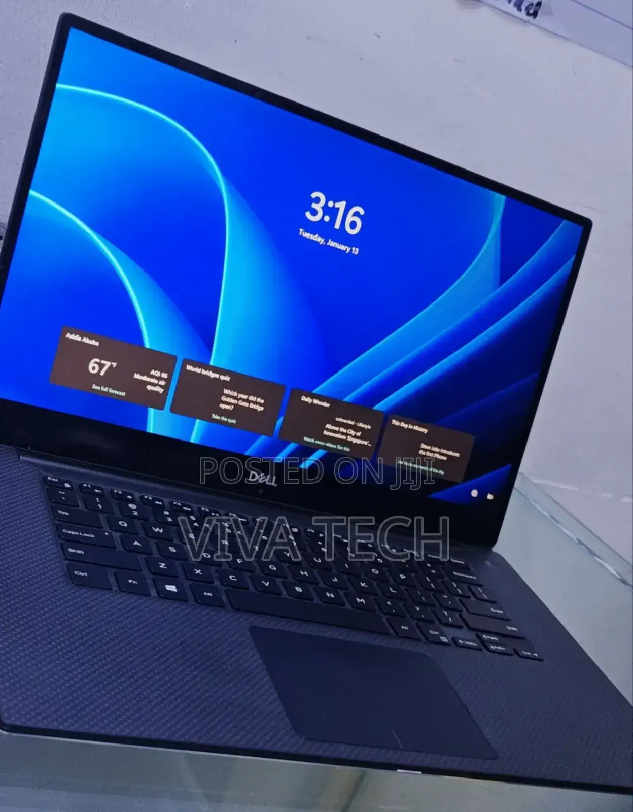 New Laptop Dell Precision 15 3520 16GB Intel Core I7 SSD 512GB