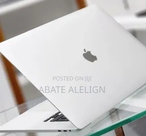 New Laptop Apple MacBook Pro 2019 16GB Intel Core I7 SSD 512GB