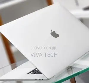 New Laptop Apple MacBook Pro 2019 16GB Intel Core I7 SSD 512GB