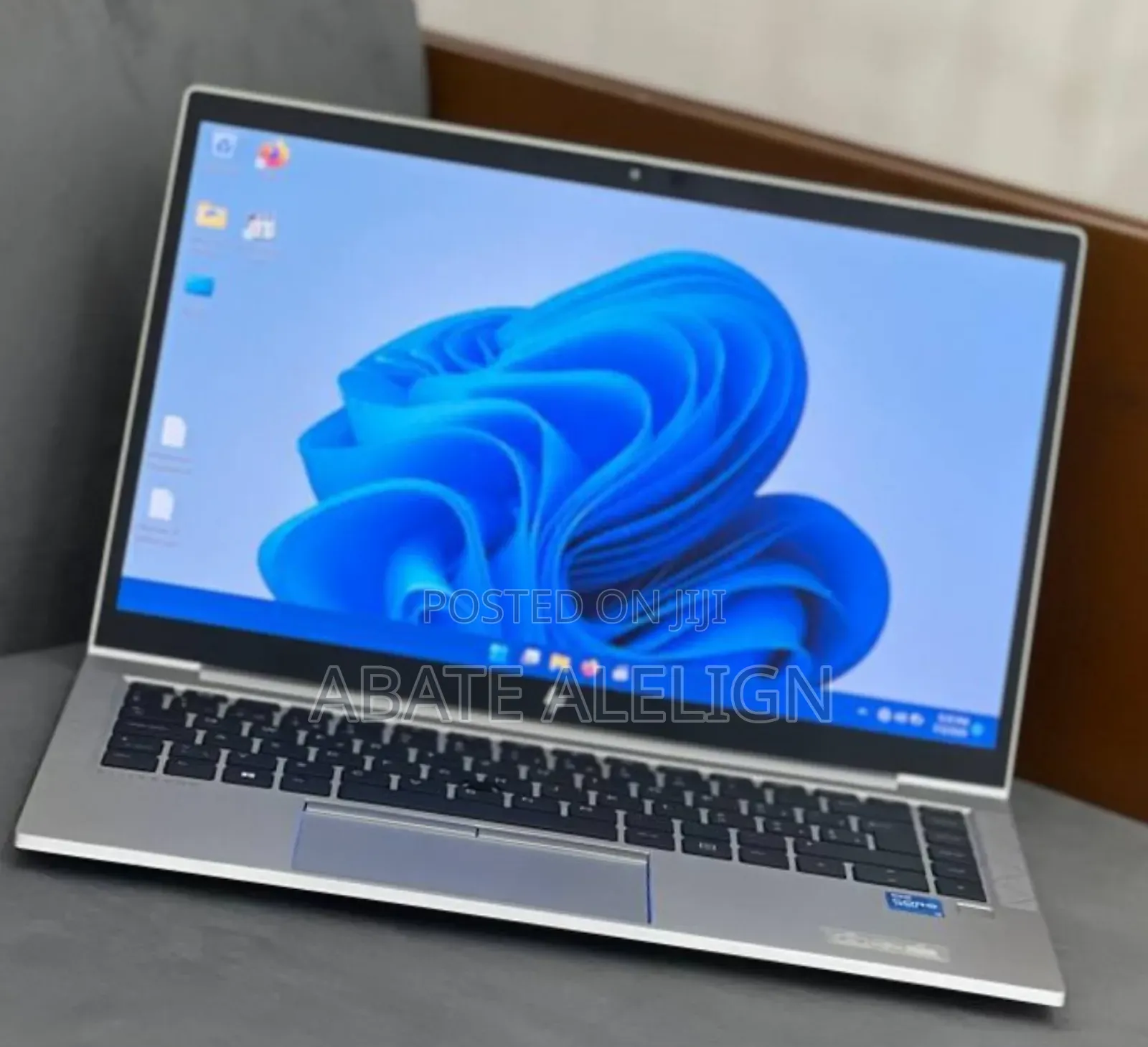 New Laptop HP EliteBook 830 G8 16GB Intel Core I7 SSD 512GB