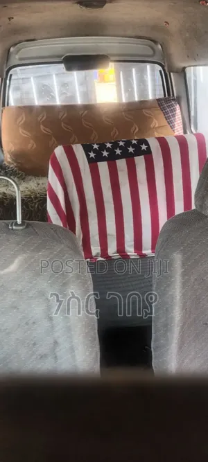 Suzuki Every Wagon 2000 White