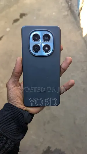 New Xiaomi Redmi Note 15 Pro 256 GB Red