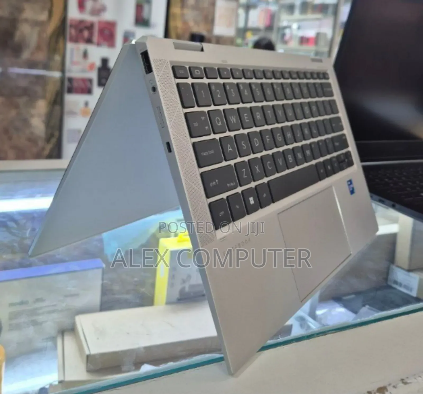 New Laptop HP EliteBook X360 1030 G8 16GB Intel Core I5 SSD 512GB