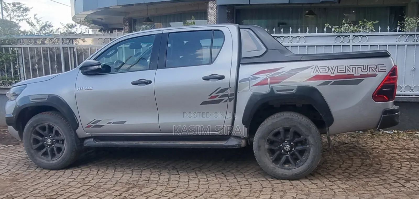 Toyota Hilux Revo Double Cab Deisel 2.8 AWD 2022 Silver