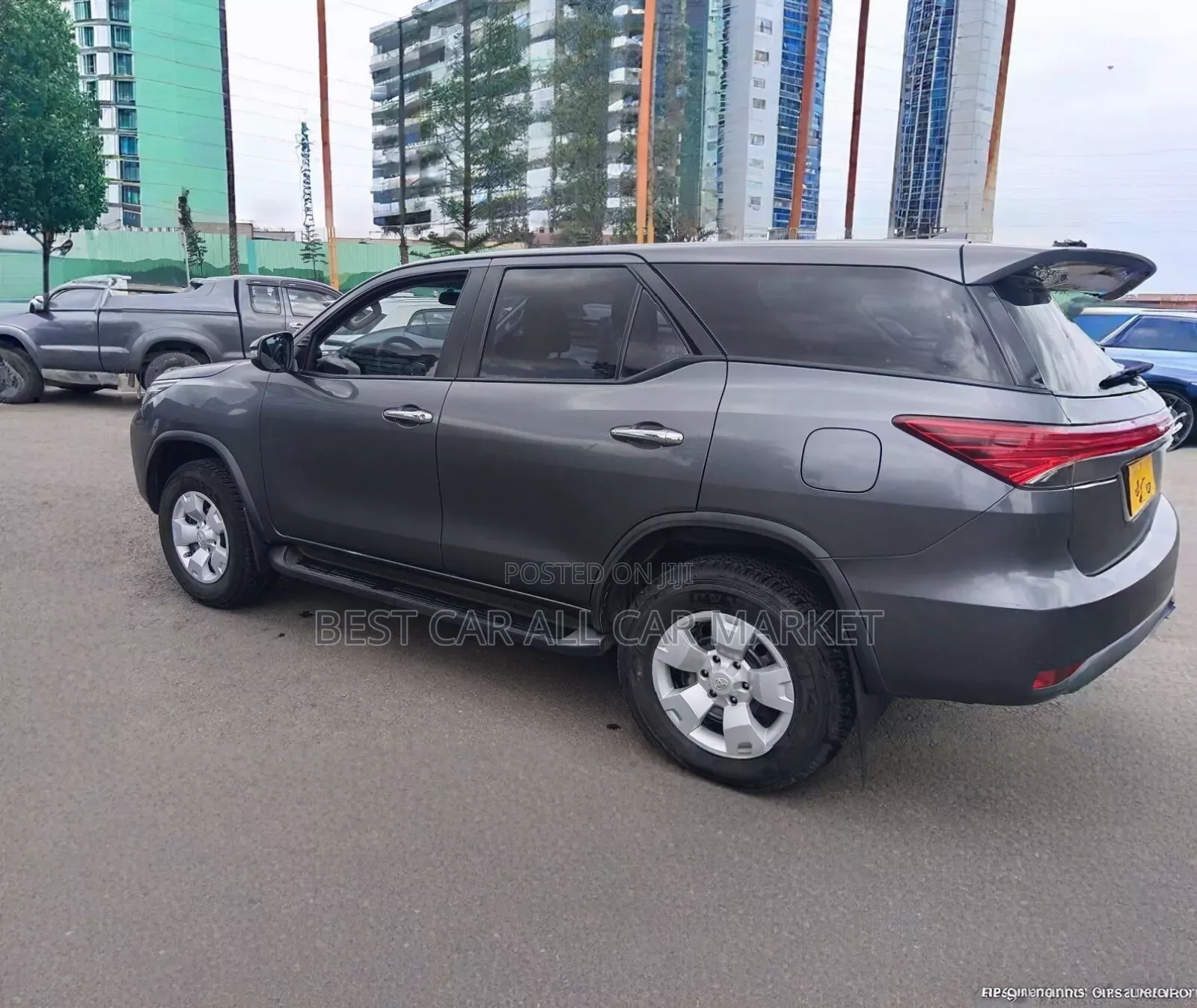 Toyota Fortuner 2022 Gray