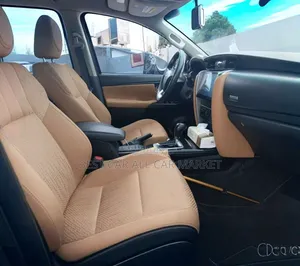 Toyota Fortuner 2022 Gray