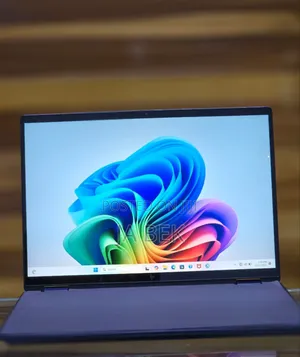 New Laptop HP OmniBook X Flip 14" 16GB Intel Core Ultra 7 SSD 1T