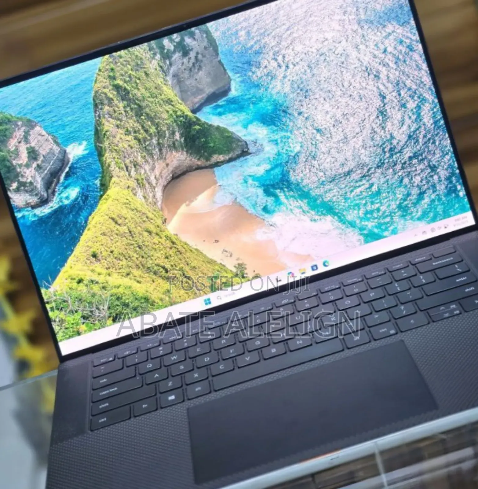 New Laptop Dell XPS 15 16GB Intel Core I7 SSD 512GB