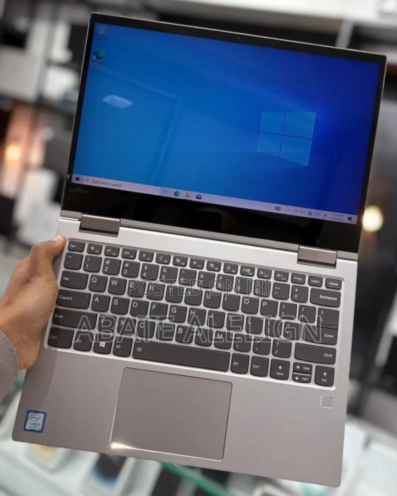 New Laptop Lenovo Yoga 730 8GB Intel Core I5 SSD 512GB