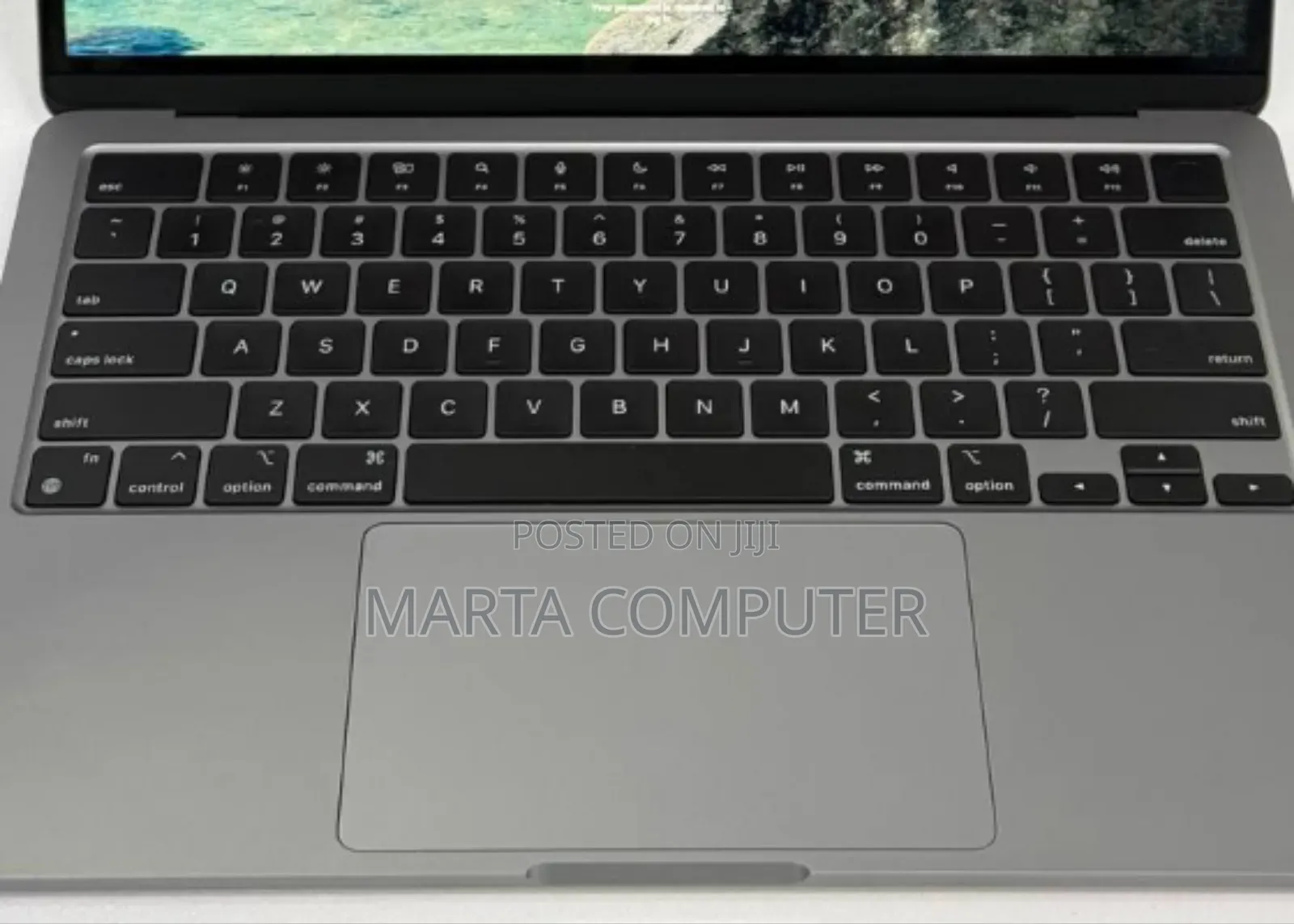 New Laptop Apple MacBook Air 2022 M2 8GB Apple M2 SSD 256GB