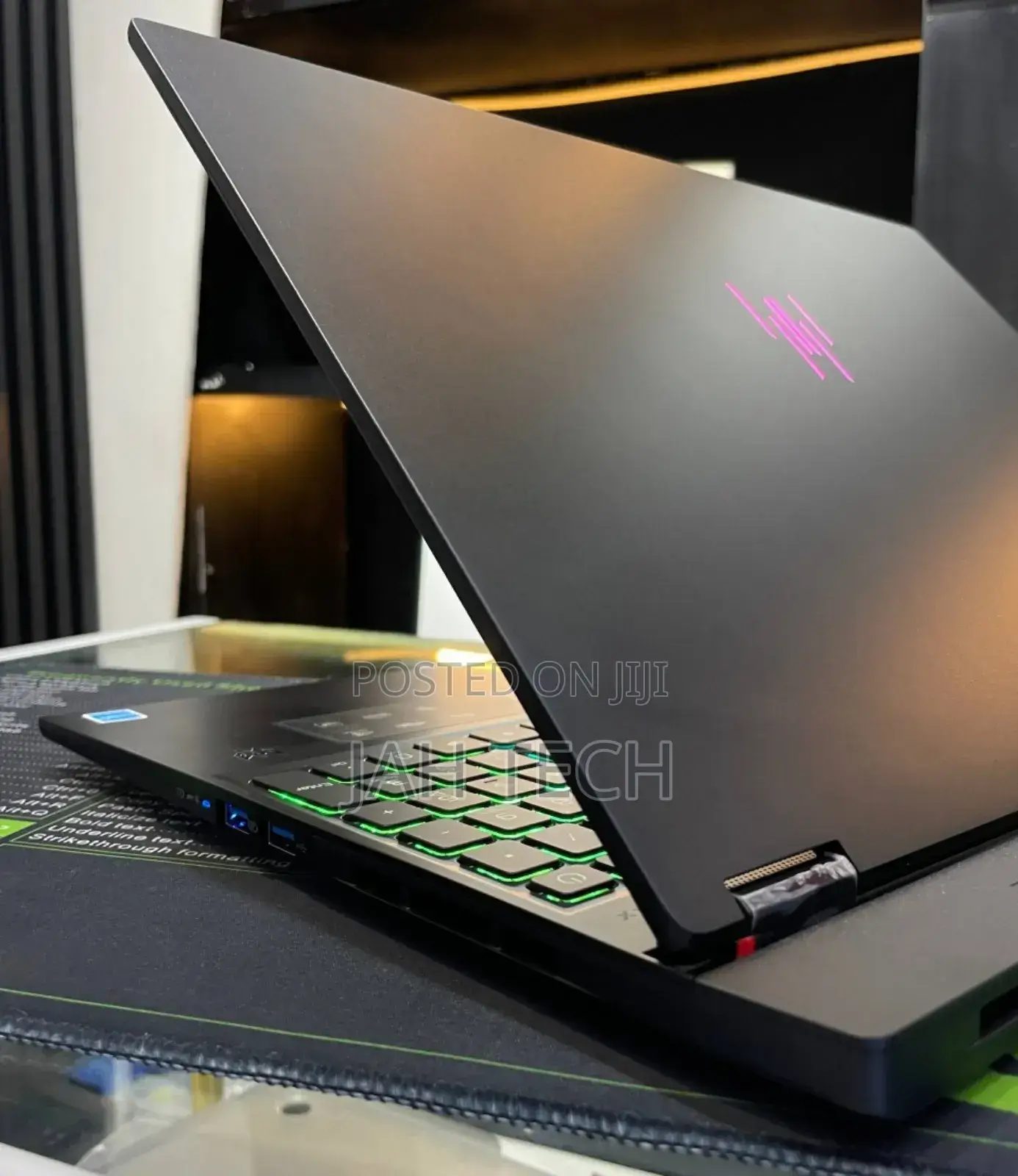 New Laptop Acer Predator Helios Neo 16 32GB Intel Core Ultra 9 SSD 1T