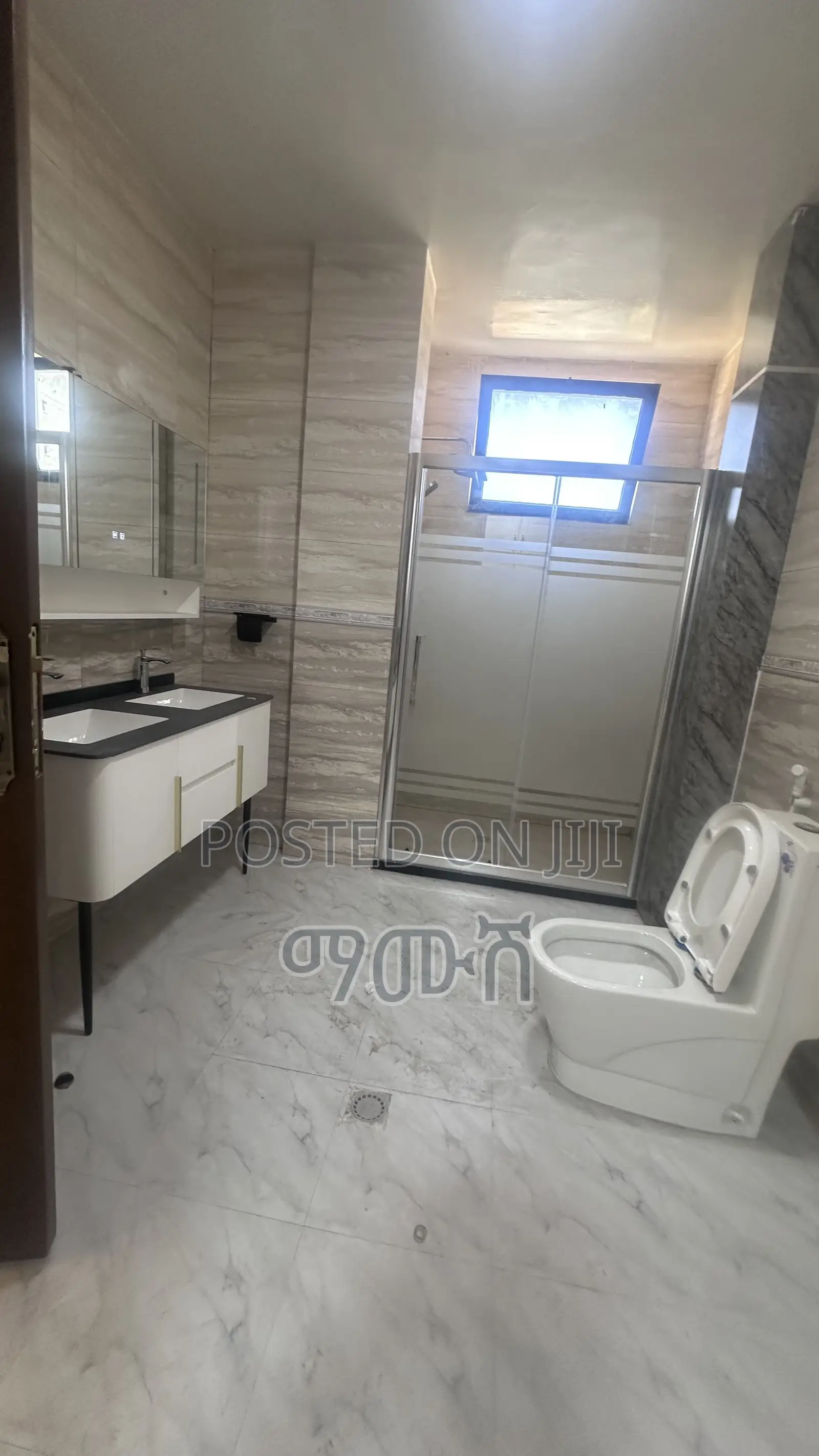 Furnished 4bdrm Apartment in Bole for rent