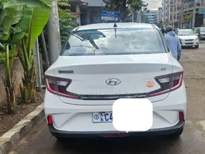 Hyundai I10 2023 Ivory