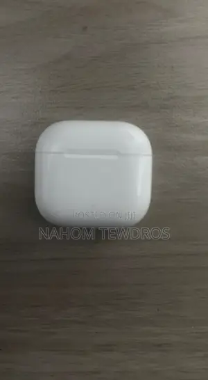 Airpod 4 With Active Noise Cancellation