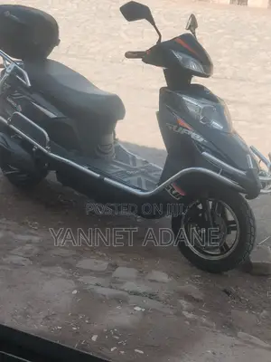 TVS XL 100 2025 Black