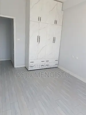 3bdrm Apartment in ሳበሁለት, Bole for rent