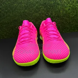 The Nike Mercurial Zoom Vapor 15 Academy Indoor Soccer , "Pink /Volt"